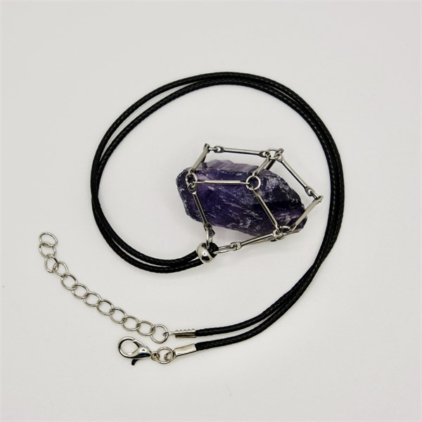 Аметист 2-5 см, необработанный, с подвеской (вощёная нить), Уругвай [Фиолетовый потенциал], сила влияния 12-15 1675