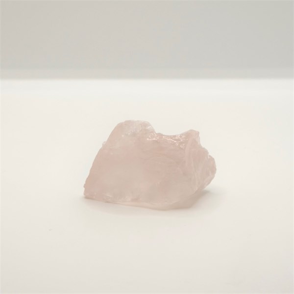 Розовый кварц 2-5 см, под коллекцию, Бразилия [Красный женский потенциал], сила влияния 12-14 1690