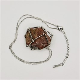 Яшма красная 2-5 см, необработанный, с подвеской, Бразилия [Коричневый потенциал], сила влияния 8-10 1689