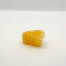 Кальцит желтый 2-5 см, под коллекцию, Китай [Желтый потенциал], сила влияния 10-12 1678