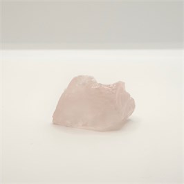 Розовый кварц 2-5 см, под коллекцию, Бразилия [Красный женский потенциал], сила влияния 12-14 1690