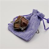 Яшма красная 2-5 см, необработанный, с подвеской, Бразилия [Коричневый потенциал], сила влияния 8-10 1689