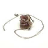 Сердолик 3-5 см, необработанный, с цепочкой, Россия 1698